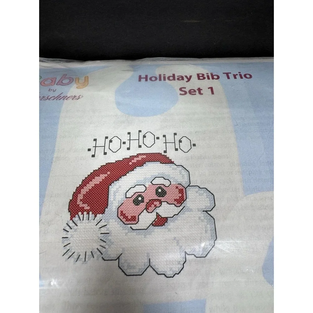 Herrschners holiday bib
